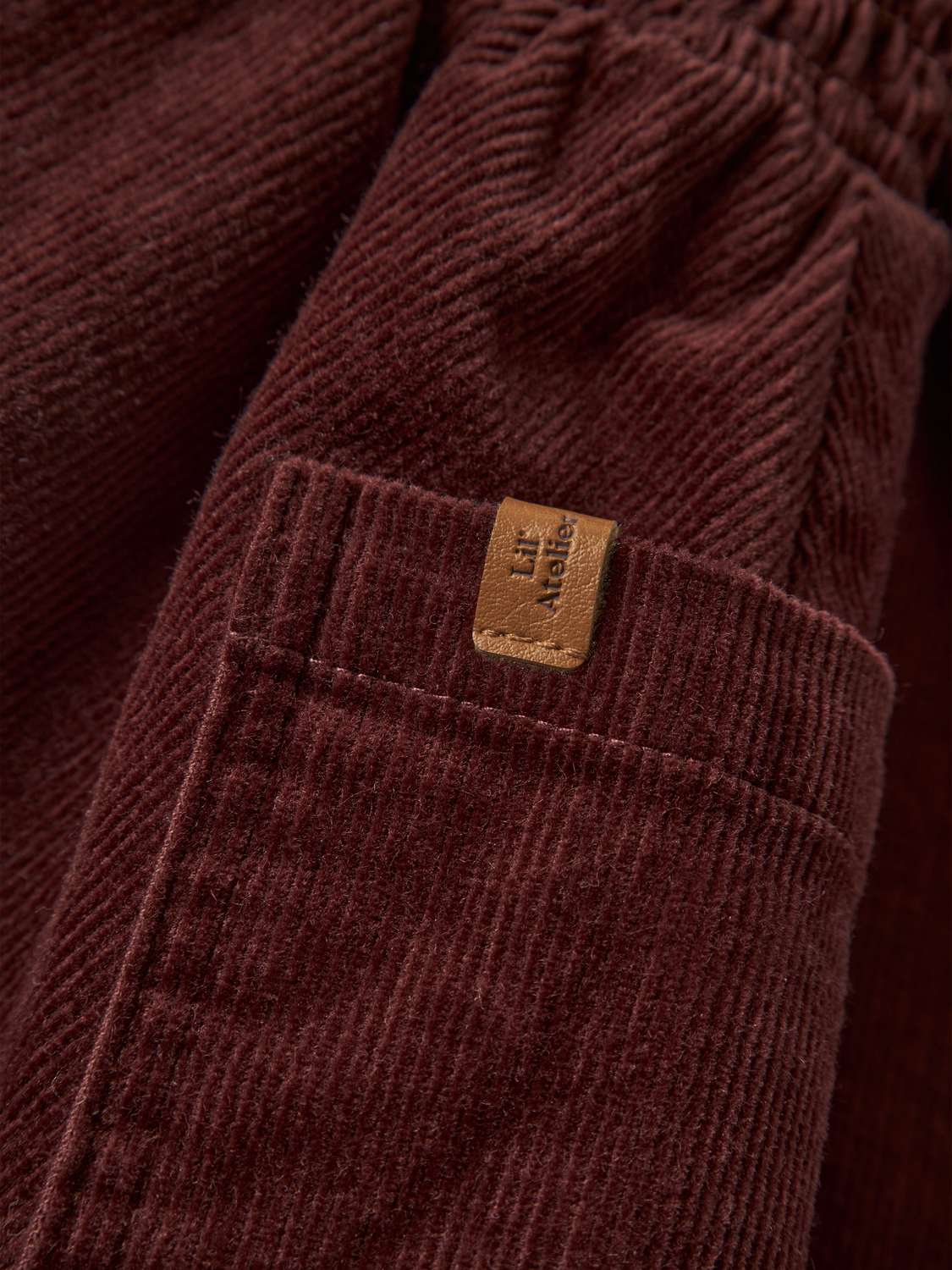 model_shot-front_full